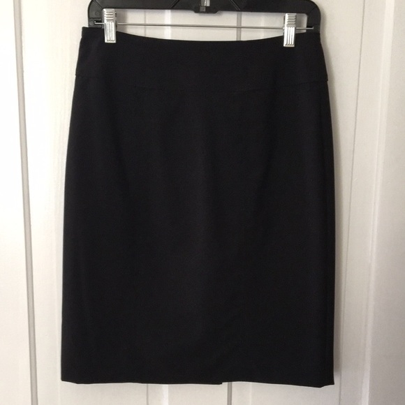 3 Pencil Skirt Bundle • WORTH • ANN TAYLOR • WORTHINGTON • Sizes 4 and 2 - Picture 10 of 16